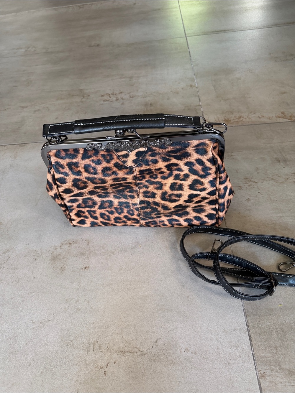 Leopard Print Multi Carry Handbag - Picture 2 of 5